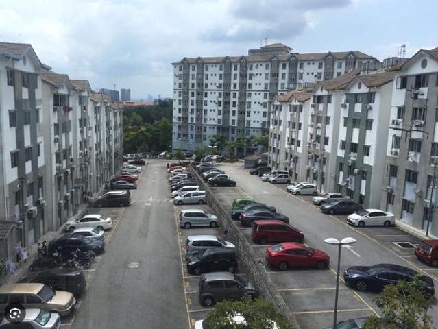 Apartment for sale in Petaling, Subang Jaya