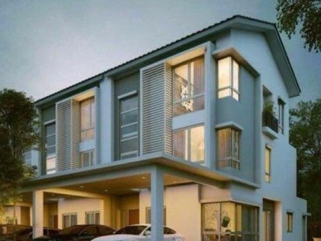 Townhouse for sale in Country Heights Damansara, Kuala Lumpur