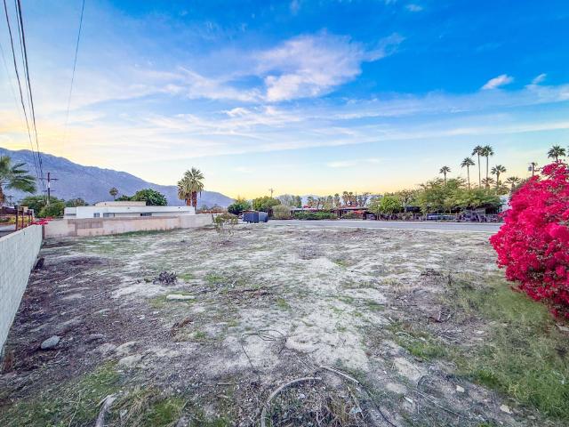 Land for sale in Palm Springs, California