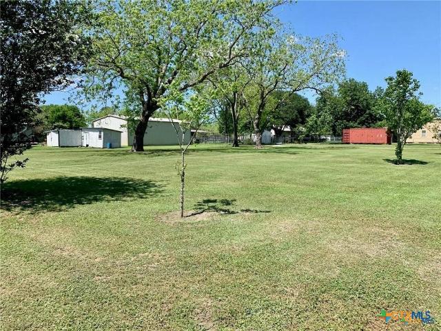 Land for sale in Edna, Texas