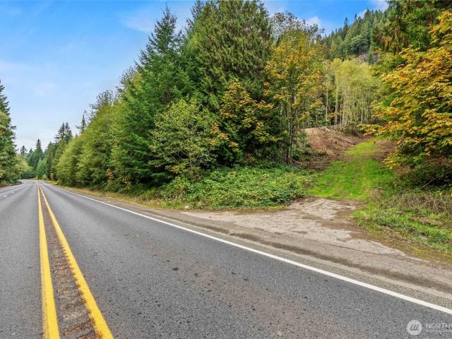 Land for sale in Cathlamet, Washington