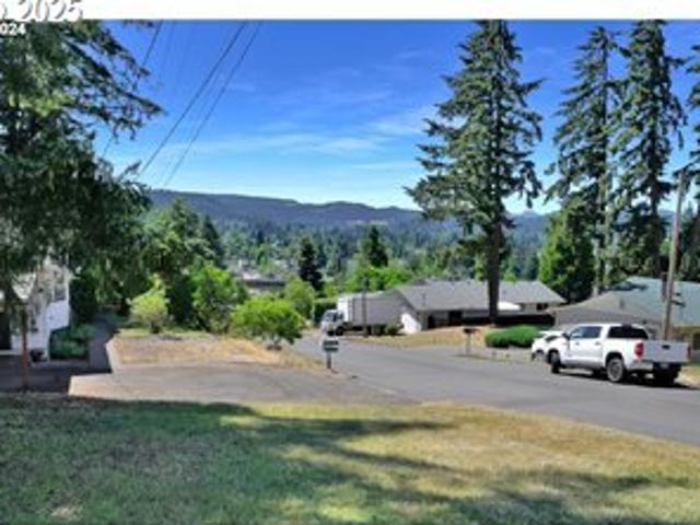 Land for sale in Cottage Grove