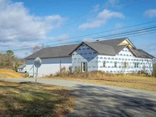 House for sale in Scottsboro