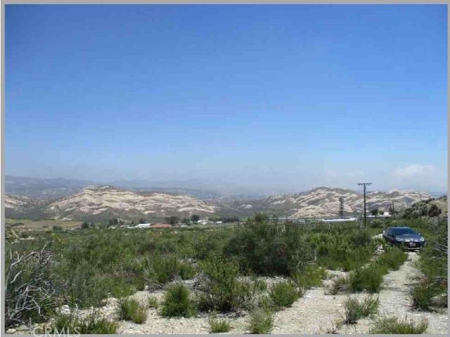 Land for sale in Pinon Hills, California