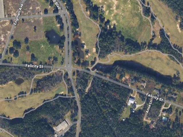 Land for sale in Bay Saint Louis, Mississippi