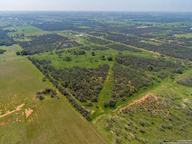 Land for sale in Saint Hedwig, Texas