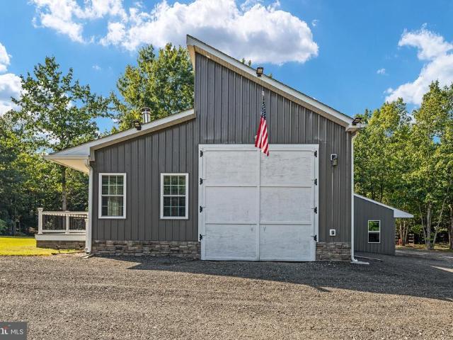 Land for sale in Flat Iron, Montross