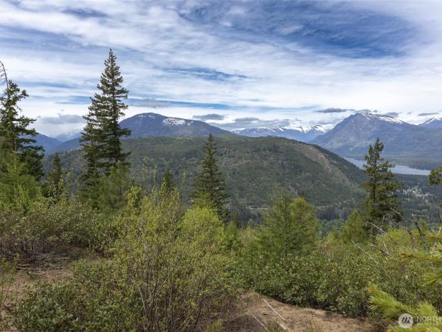 Land for sale in Leavenworth