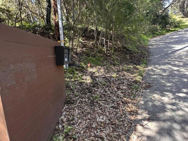 Land for sale in Oakland, California
