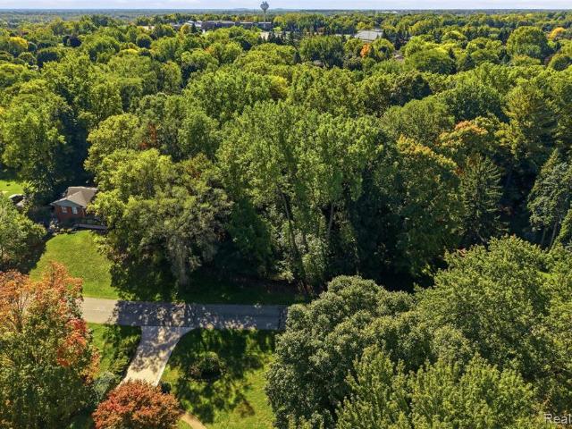 Land for sale in Lexington Commons, Northville