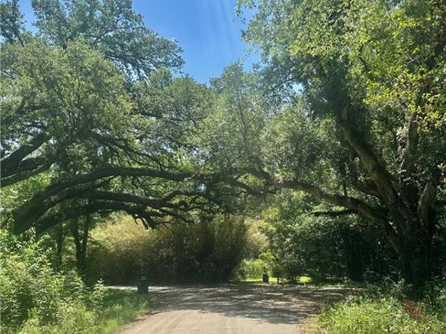 Land for sale in Mandeville, Louisiana