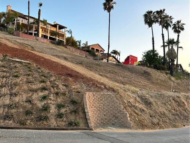 Land for sale in Riverside, California