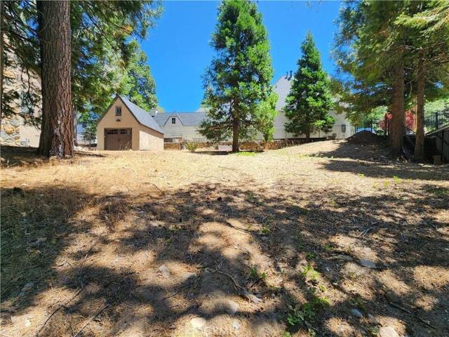 Land for sale in Lake Arrowhead Land for sale in Lake Arrowhead