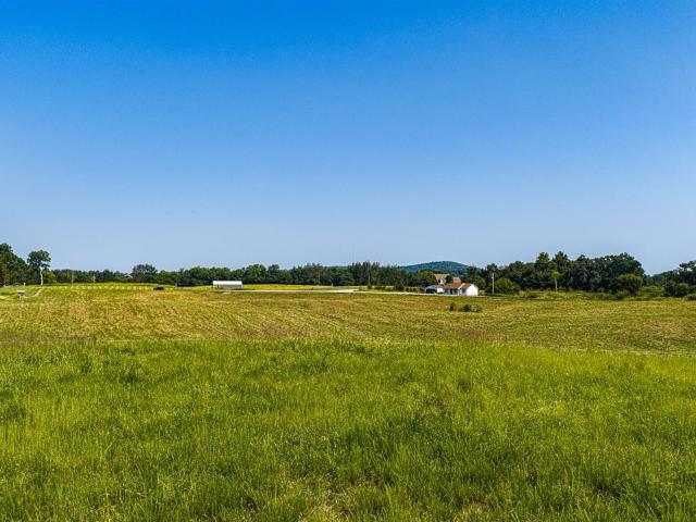 Land for sale in Oakland, Kentucky