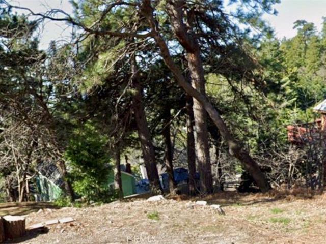 Land for sale in Rimforest, California