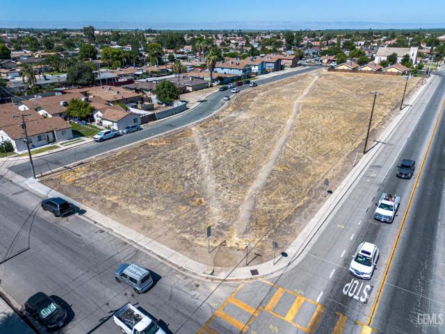 Land for sale in Shafter, Kern County