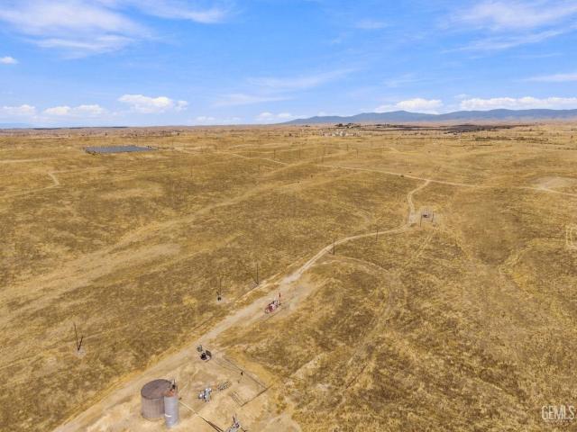 Land for sale in Shafter, Kern County