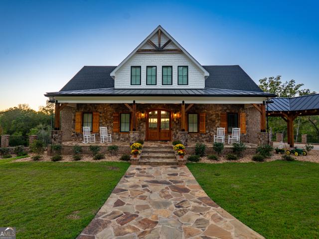 House for sale in Hamilton, Georgia