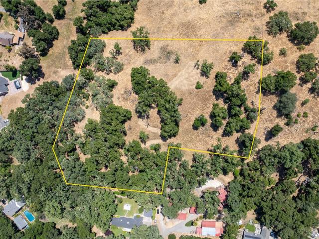 Land for sale in Atascadero, California