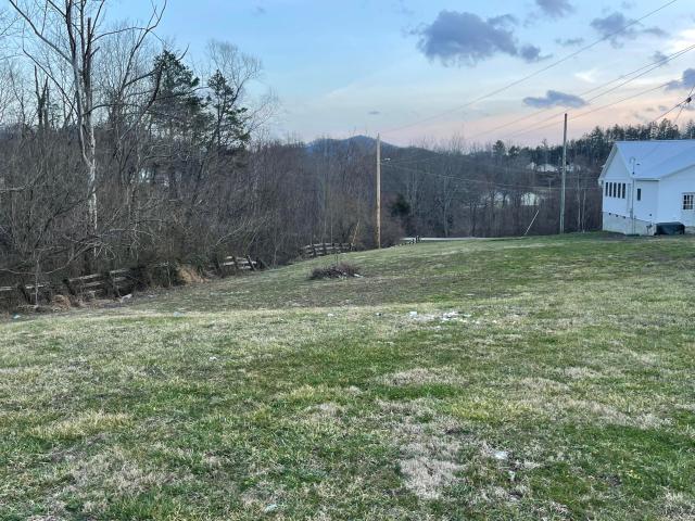 Land for sale in Bimble, Kentucky