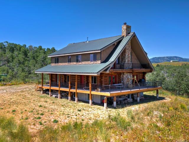 House for sale in Cache, Utah
