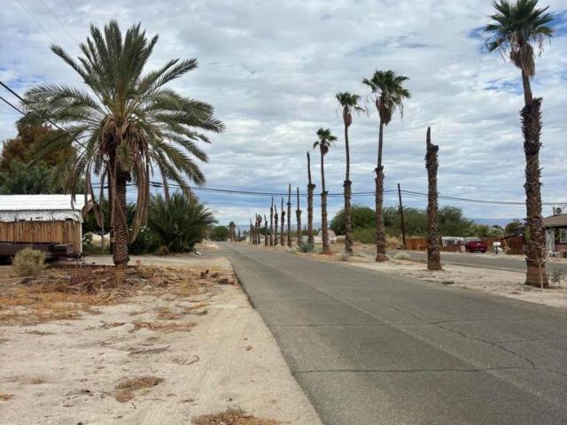 Land for sale in Thermal, California