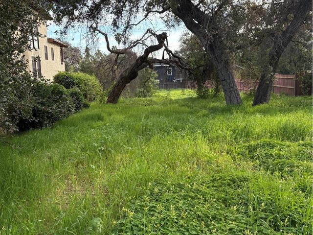 Land for sale in Sierra Madre, California