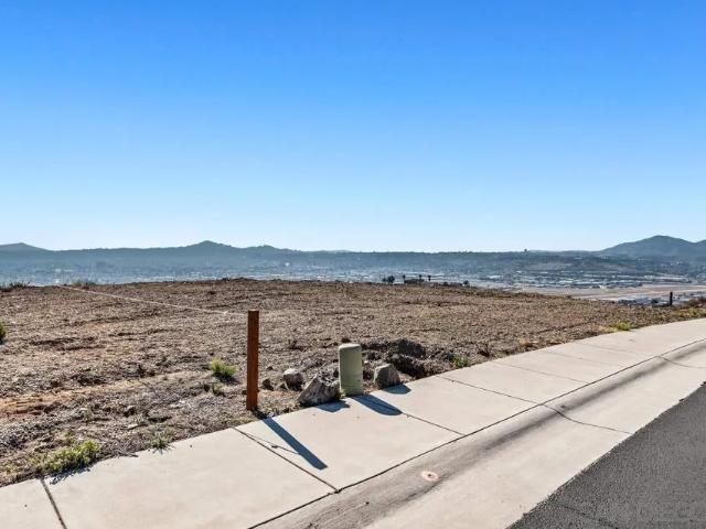 Land for sale in Santee, California