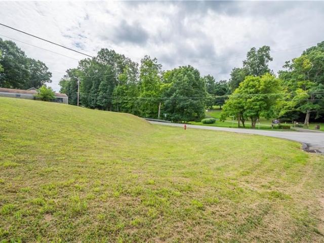 Farm for sale in Bentleyville, Pennsylvania