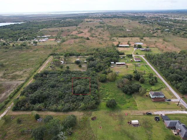 Land for sale in Hitchcock, Texas