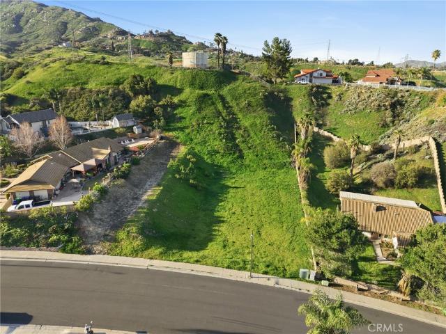 Land for sale in Colton, California