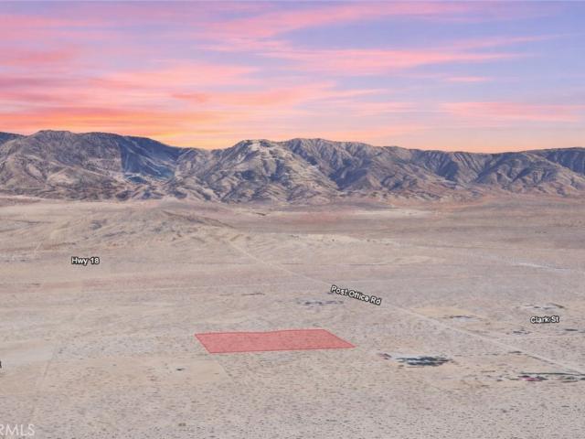 Land for sale in Lucerne Valley, California