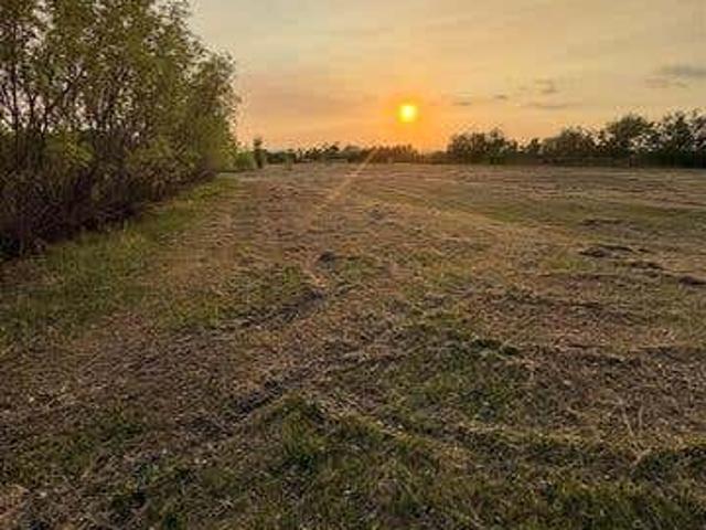 House for sale in Springfield, Manitoba