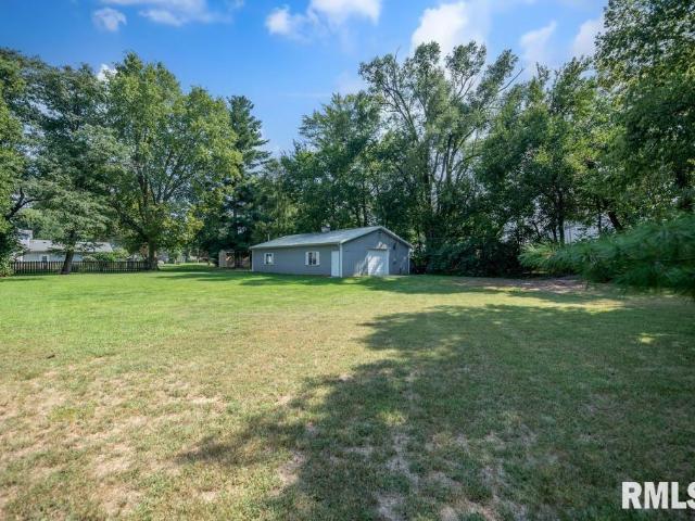 Land for sale in Manito, Illinois