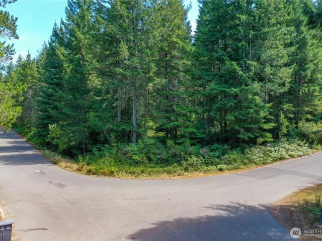 Land for sale in Belfair