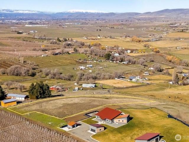 Land for sale in Moxee, Washington