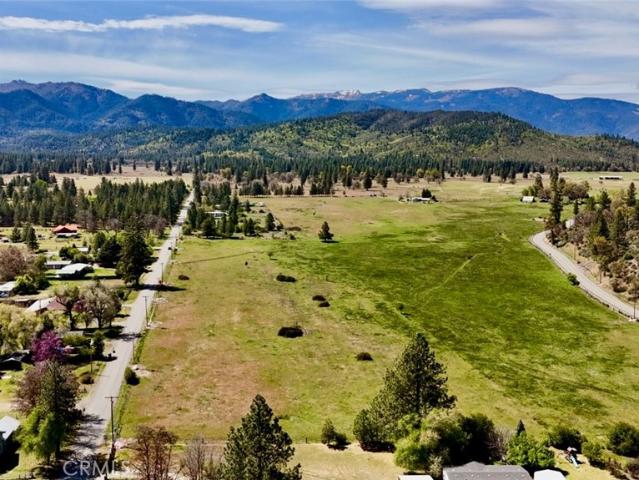 Land for sale in Fort Jones, California