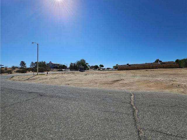 Land for sale in Victorville