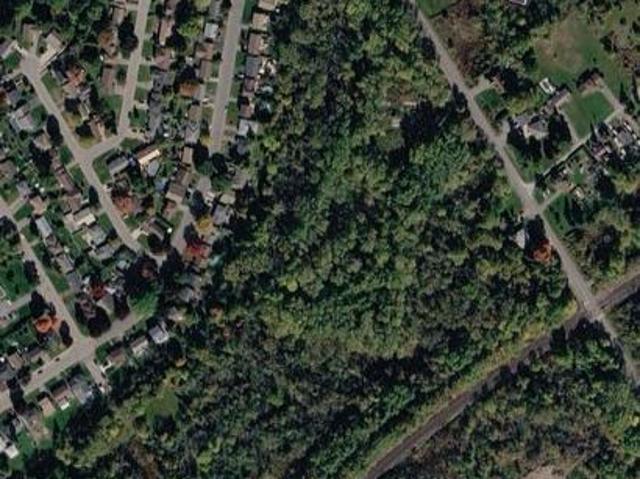 Land for sale in Brockville, Ontario