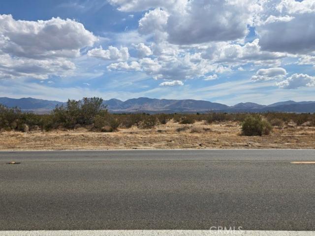 Land for sale in Littlerock, California