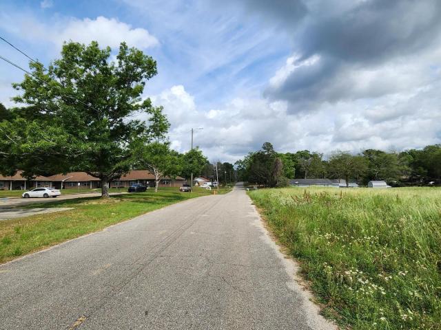 Land for sale in Wiggins, Mississippi