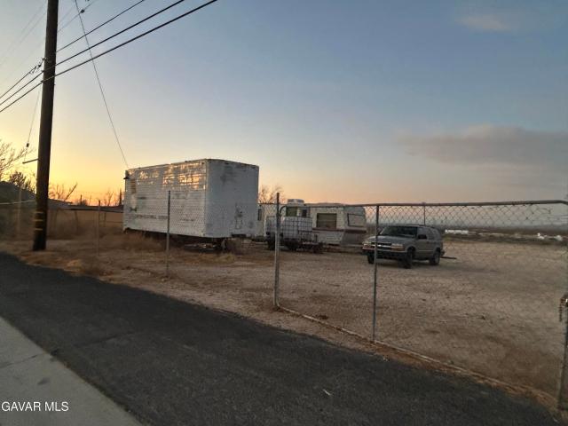 Land for sale in Pearblossom, California