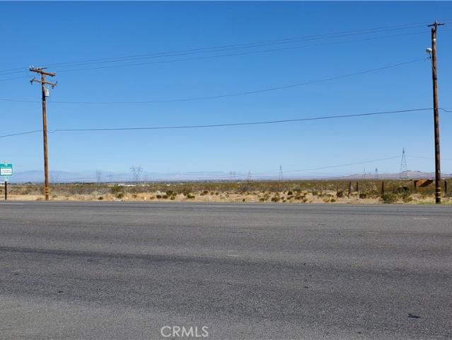 Land for sale in Pearblossom, California
