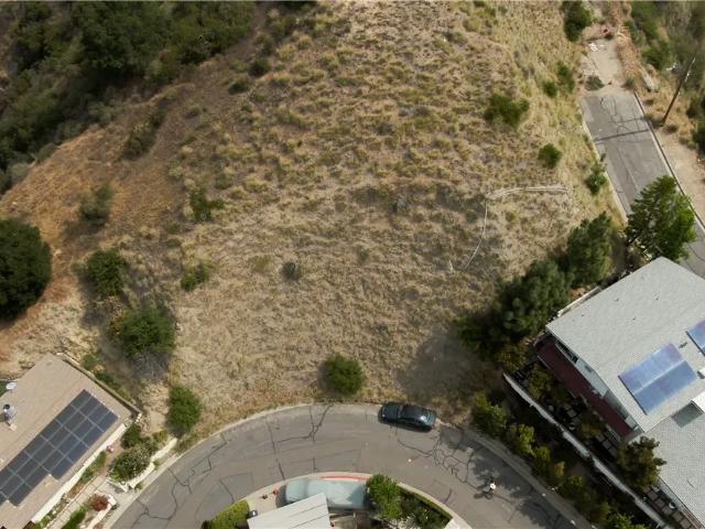 Land for sale in Glendale, California