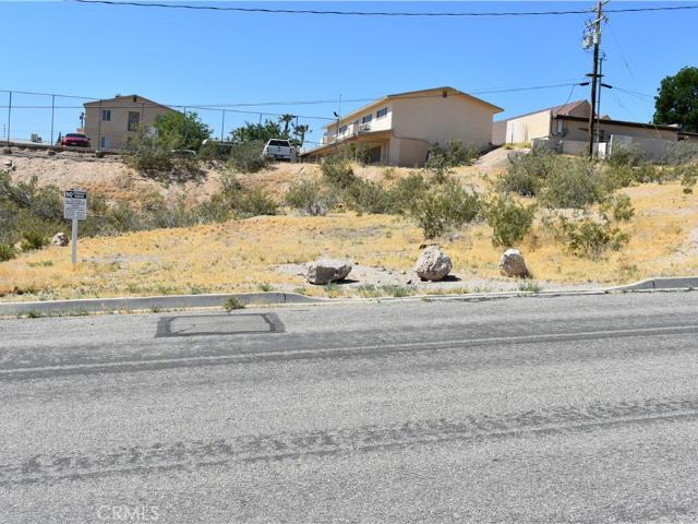 Land for sale in Barstow