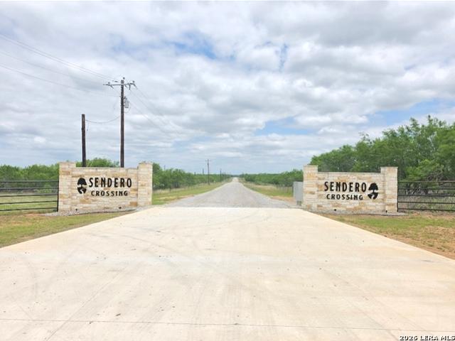 Land for sale in Poteet, Texas