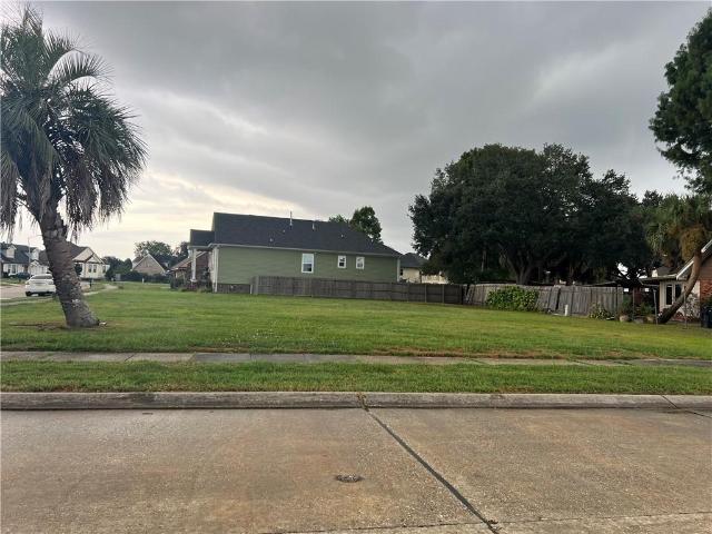 Land for sale in Chalmette, Louisiana