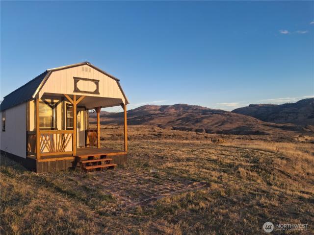 Land for sale in Janis, Tonasket
