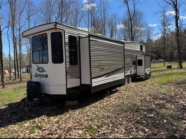 Land for sale in Middlesex