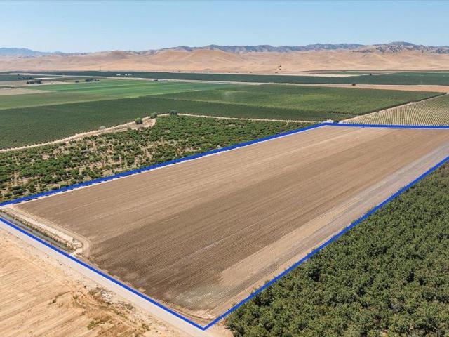 Land for sale in Gustine, California